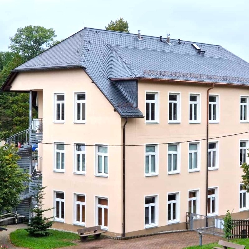 Fassadenbauten Thalheim